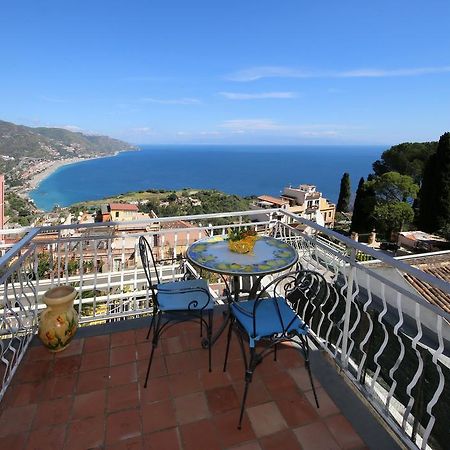 Taormina Wonderful View Apartamento Exterior foto